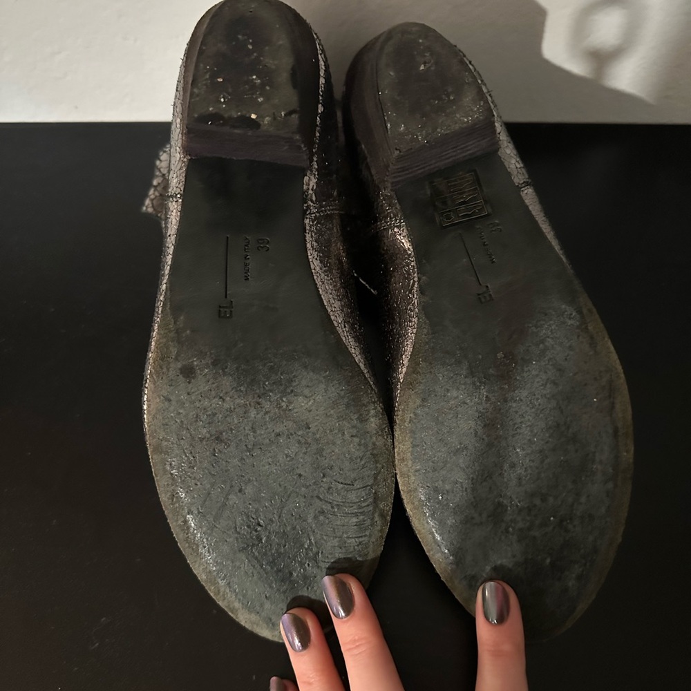Super fun crackly silvery pewter cowboy booties - Picture 5 of 7